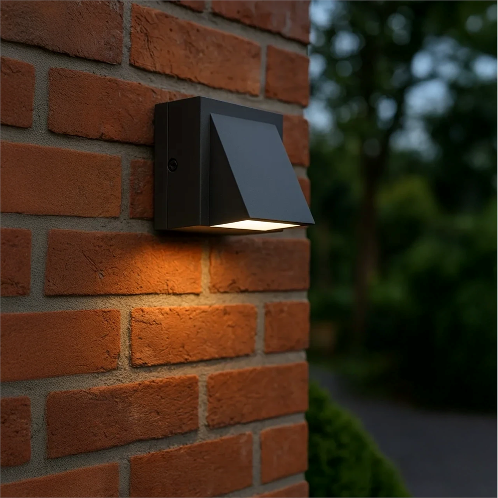 Braytron Vekta-C WL1 6W Antrasit Led Duvar Aplik 3 Renk Siyah